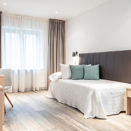 Met Pamplona Hotel Buitenkant foto