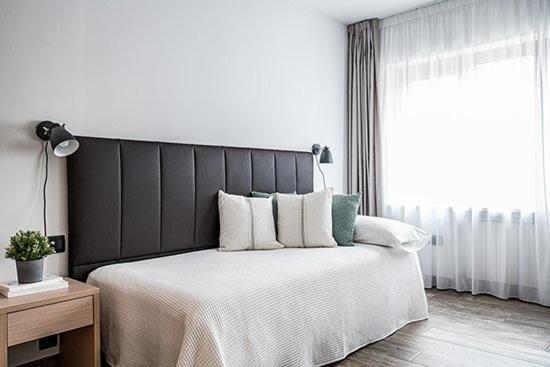 Met Pamplona Hotel Buitenkant foto