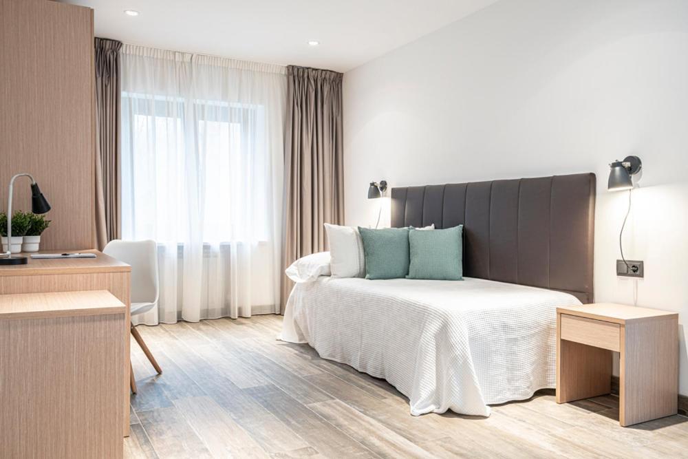Met Pamplona Hotel Buitenkant foto