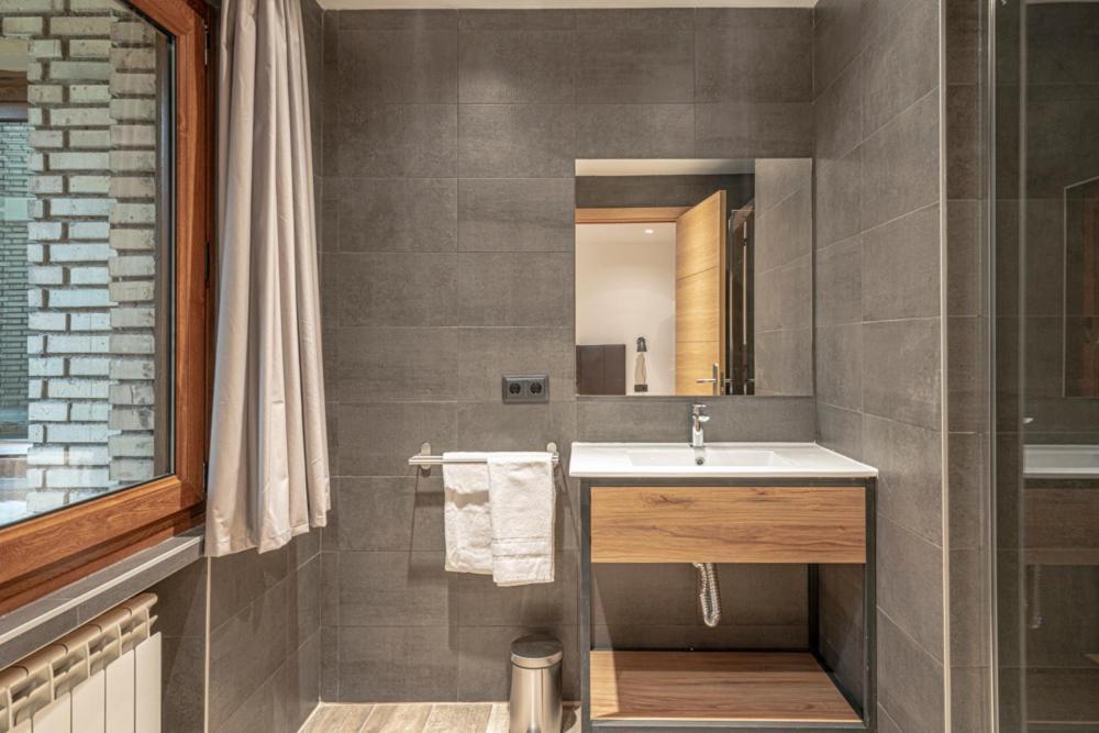 Met Pamplona Hotel Buitenkant foto